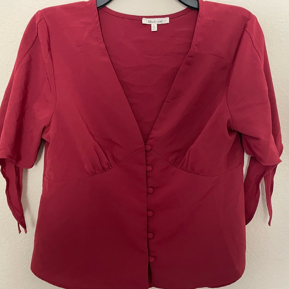 Red wine vintage top!